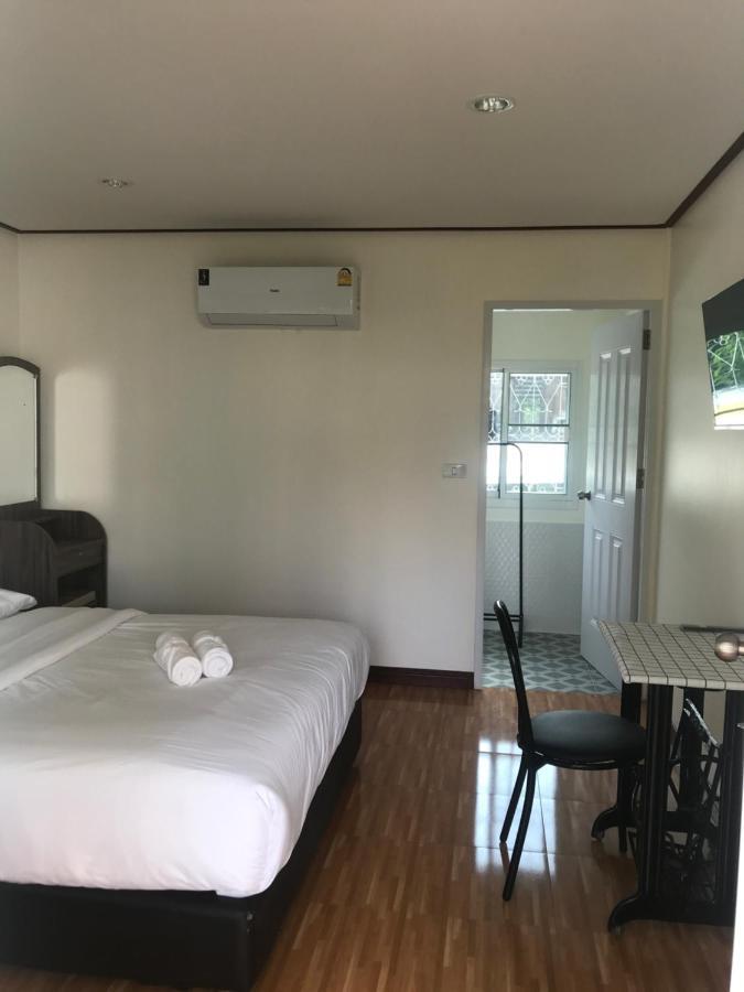 บ้านวิรา ห้องพัก Baan Wira Κον Καέν Εξωτερικό φωτογραφία
