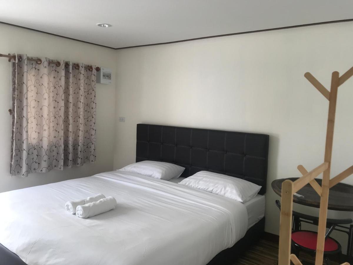 บ้านวิรา ห้องพัก Baan Wira Κον Καέν Εξωτερικό φωτογραφία
